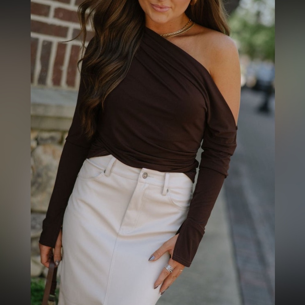 These Three Boutique Top Fara Draped Dark Chocolate - M - BRAND NEW WITH TAGS